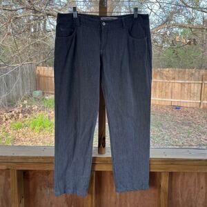 Giorgio Armani Women's Grey Lightweight Cropped Pants/Jeans Size 31